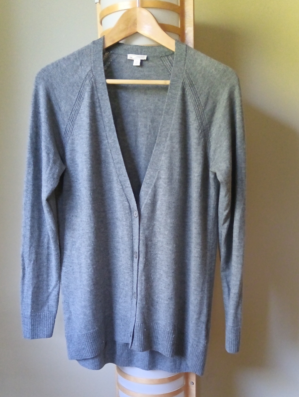 GAP Men's-Style Lightweight V-Neck Cardigan - Gray